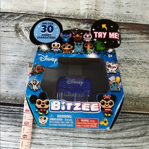 Disney Bitzee Digital Interactive Toy - Picture 1 of 6